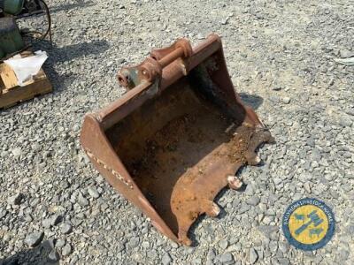 2ft mini digger bucket