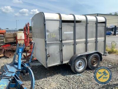 Ifor Williams 10x5'9" cattle trailer with spare wheel