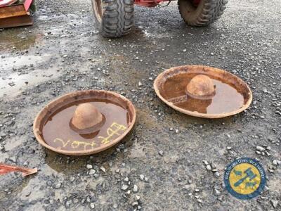 2 x mexican hat pig feeders