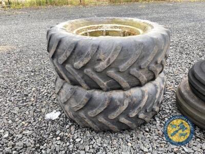 2 x 480-65-28 tyres & rims