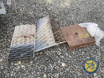 3 x galvanised grills & manhole cover