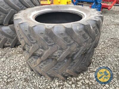 2 x Agrimax tyres 420-70-R28