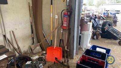 2 x shovels