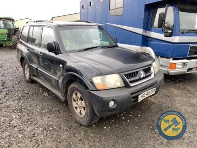 Mitsubushi Shogun, 2006, LNZ 4522, MOT Dec21, 220,000miles, slight water leak at back of engine, key, two owners from new