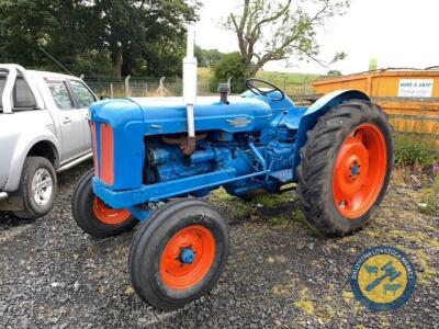 Power Fordson Major, diesel, key in office, new front tyres