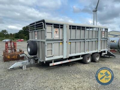 Hudson 2015 20ft cattle or sheep trailer for tractor with dividing gate and hydraulic lifting floor and spare wheel