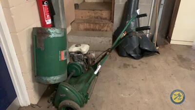 Ransomes cylinder mower with box