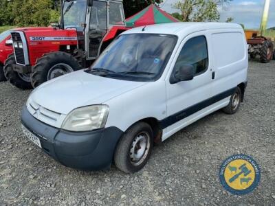 Citreon Berlingo van 1.9 2003, YP03 EPC, No MOT, 174,000miles, taxbook & key, diesel, engine & gearbox good, central locking good