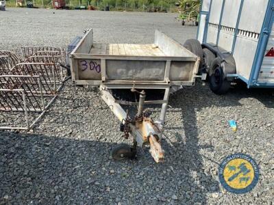 Ifor Williams general purpose trailer, needs 1 brake cable, lights working