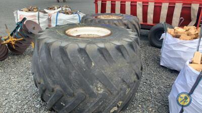 2 x 72 Terra tyres & rims