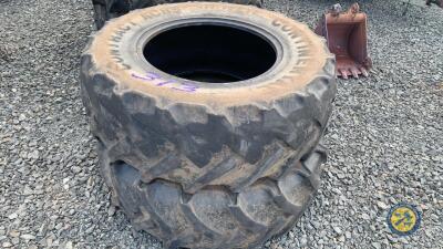 2 x front tractor tyres 420-85-28