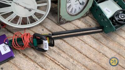 Electric hedge trimmer