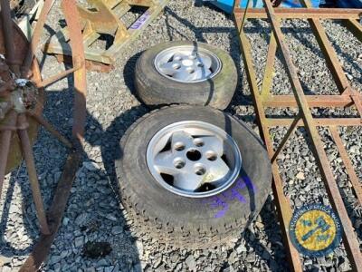 2 x Land Rover Discovery wheels