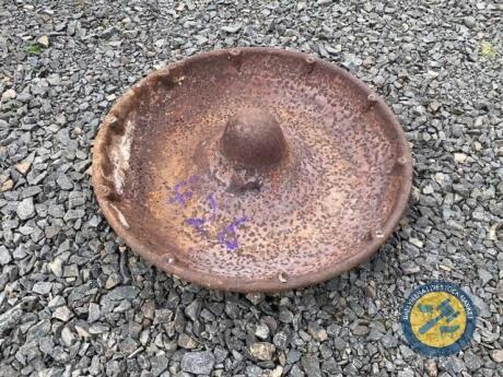 Mexican hat pig feeder