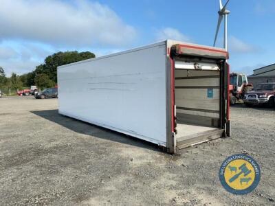 26ft insulated container with roller door