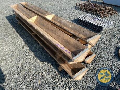 6 x wooden feed troughs