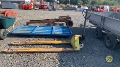 2m 2000kg pallet truck