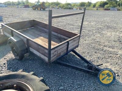 Approx 8x4ft car trailer