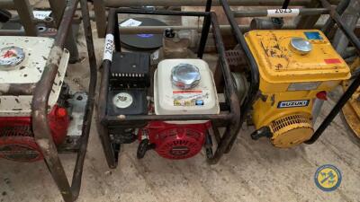 Landscape gardener retirement sale - Honda 2" water pump starts, runs & pumps