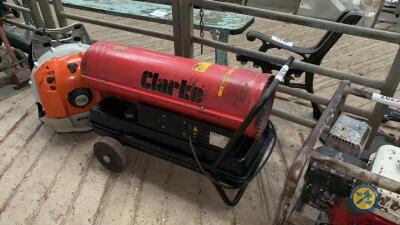 Landscape gardener retirement sale - Clarke space heater