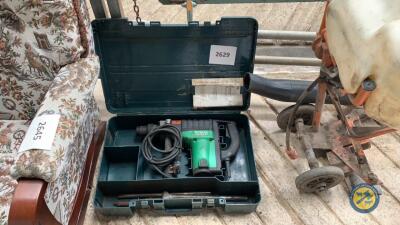 Landscape gardener retirement sale - Hitachi DH40 bowering kango with bits 240v