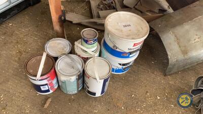 8 x tins of paint