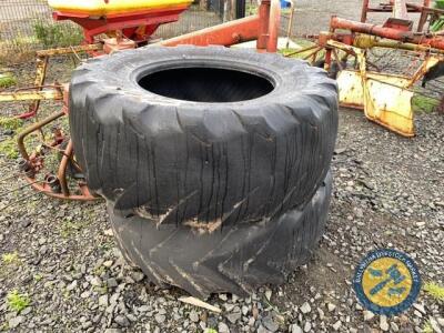 460-70-24 front tractor tyre just for spares