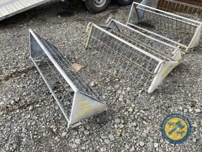 3x4ft galvanised hay racks gate mounted