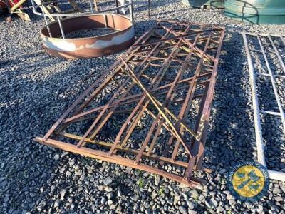 Antique gates 11ft, 10ft & 9ft