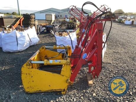 Johnston 3 point linkage rear silage grab quick attachment bar with owner