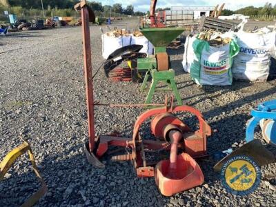 Massey Ferguson cutting bar