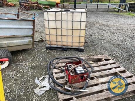 1000L cube complete with hose metre & fuel gun