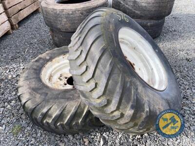 2 x 385-65-R22.5 tyres & rims