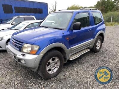 Mitsubushi Shogun 2000, YBZ 8966, MOT Jan22, 130,000miles, taxbook & key, diesel, good driving jeep, has been chipped, reversing camera & handsfree kit