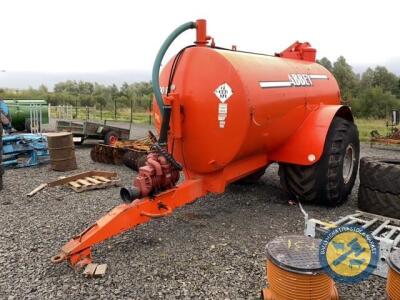 Abbey 2000gln slurry tanker, oversize wheels & top fill recon lid, no shaft