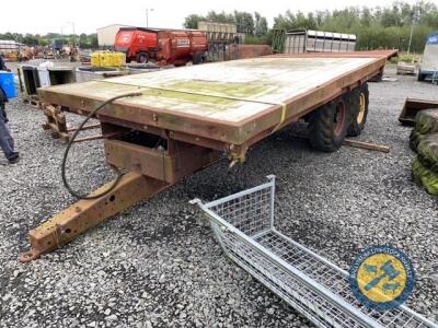 Tandem axle trailer body not attached