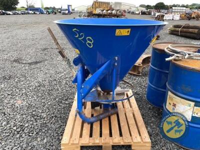 500kg Fleming manure sower for spares or repair