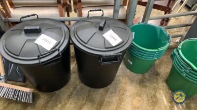 Plastic bin