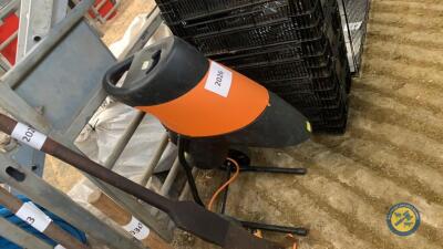240v branch mulcher