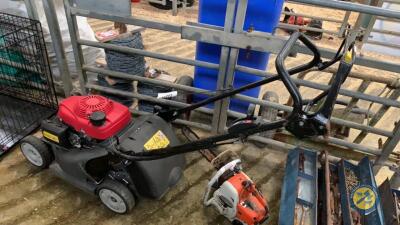 Honda HRX 426 lawnmower starts, runs, cuts, drives
