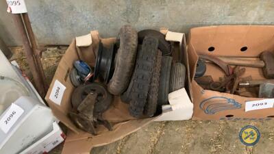 Box lot of wheels