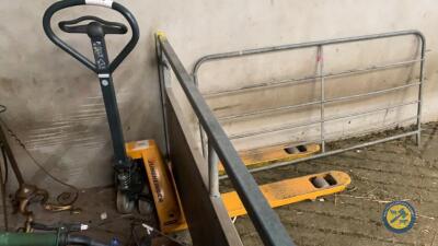 Jungh tn rich pallet trolley