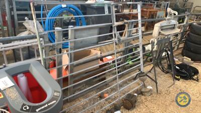Galvanised gate with fittings 1200x1400