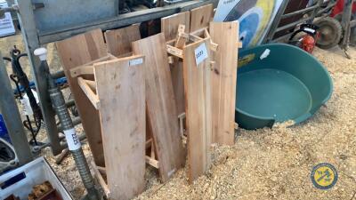 8 x wooden shelves