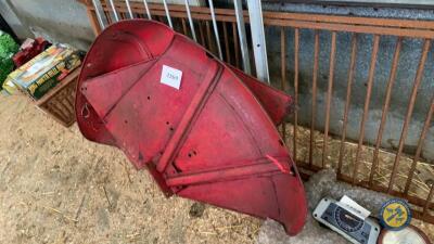 2 x IH mudguards to fit 414-275 ETC