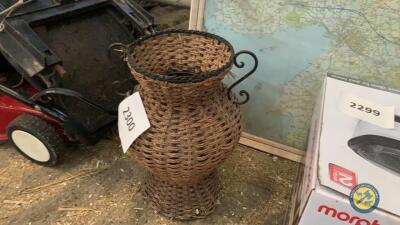 Decorative vase