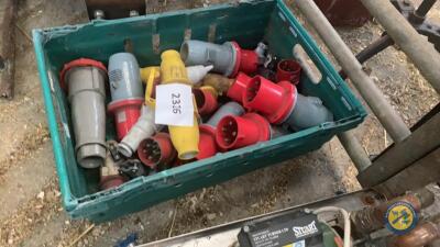 Box of plug connectors
