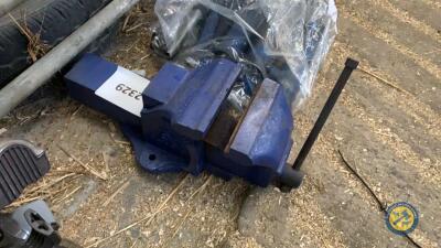 6" bench vice