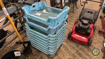 10 x blue stackable crates