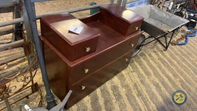 Dressing table